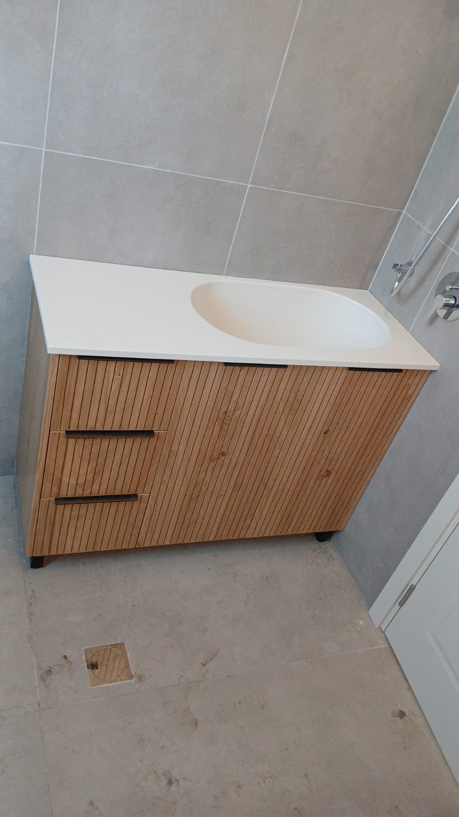 ארון אמבטיה נצחי