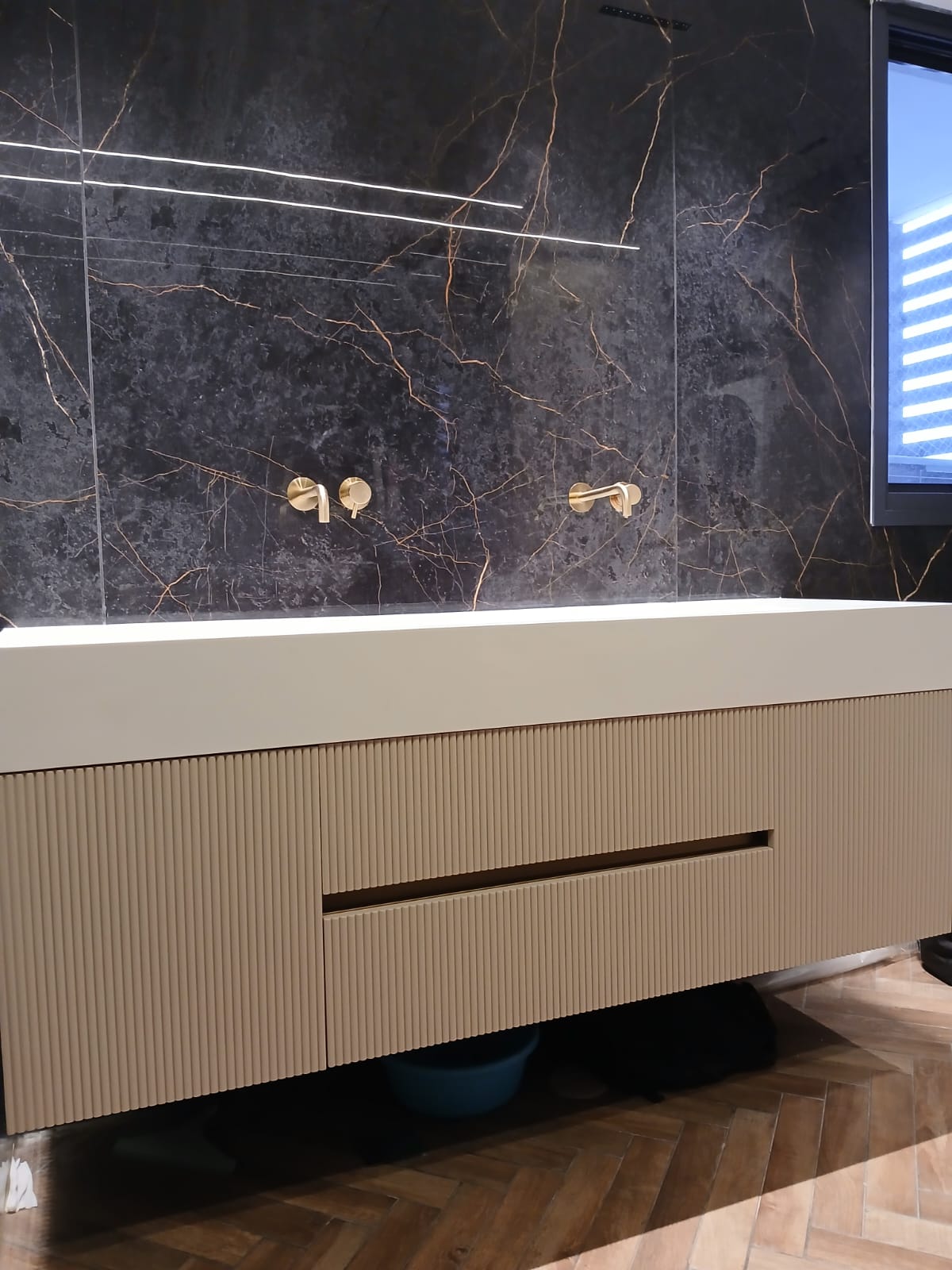 Sophie ארונות אמבטיה