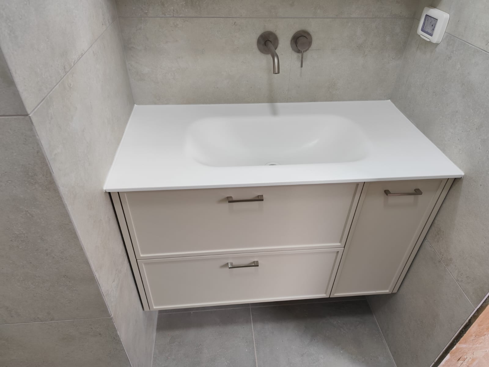 ארונות אמבטיה