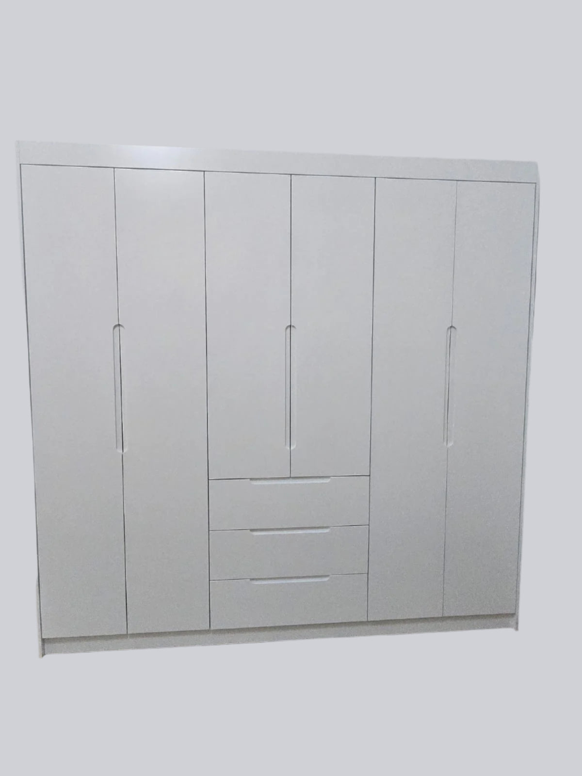 Closet In Epoxy Color White